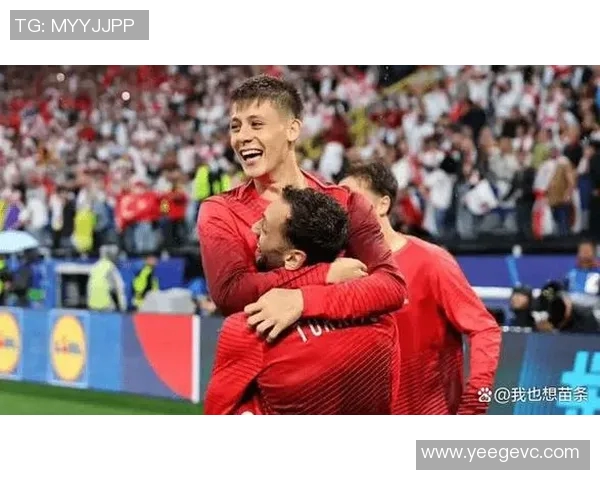 出身背景最为显赫的足球明星盘点及其成就分析